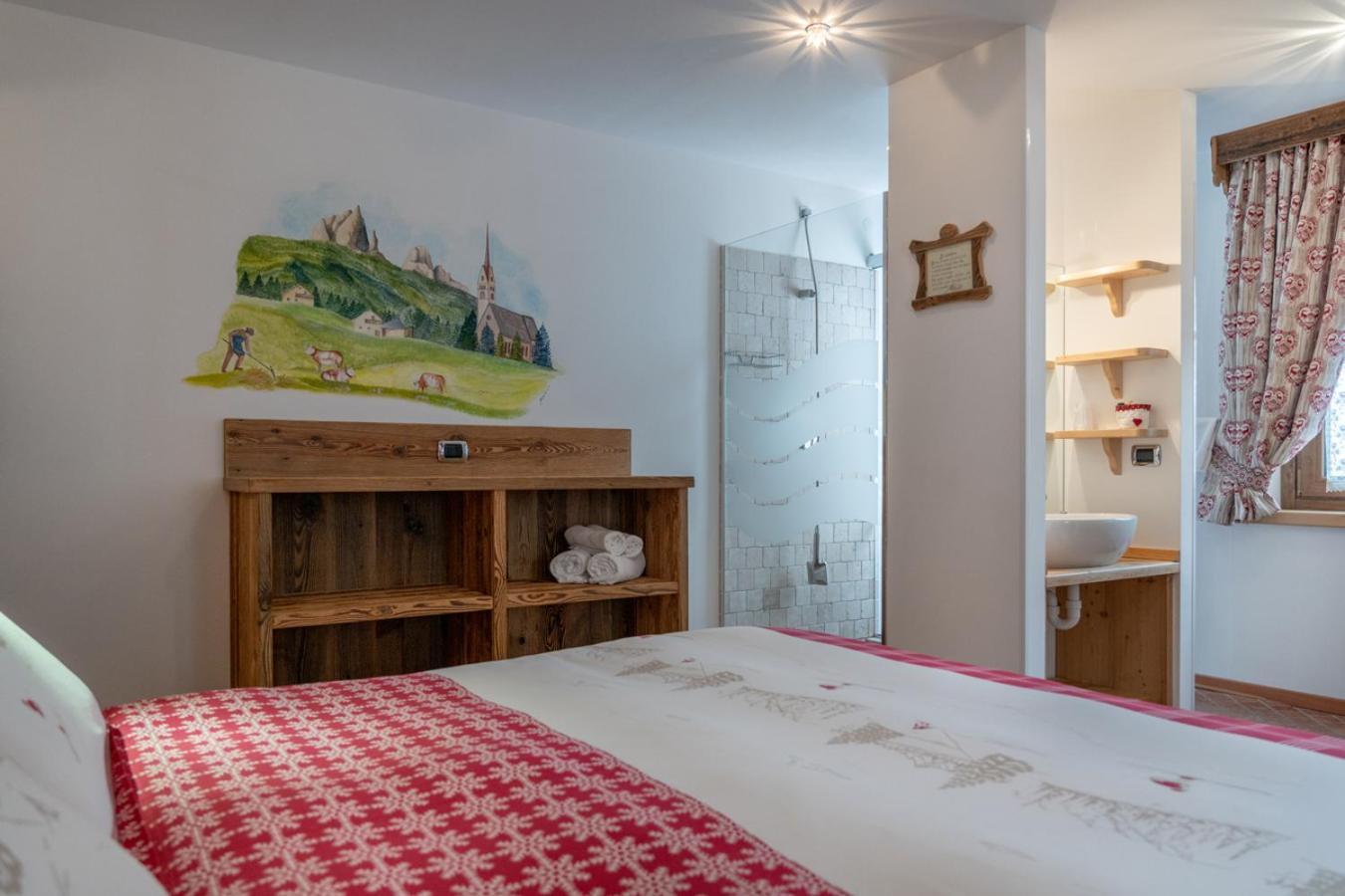 Garni Ladin Hotell Vigo di Fassa Eksteriør bilde